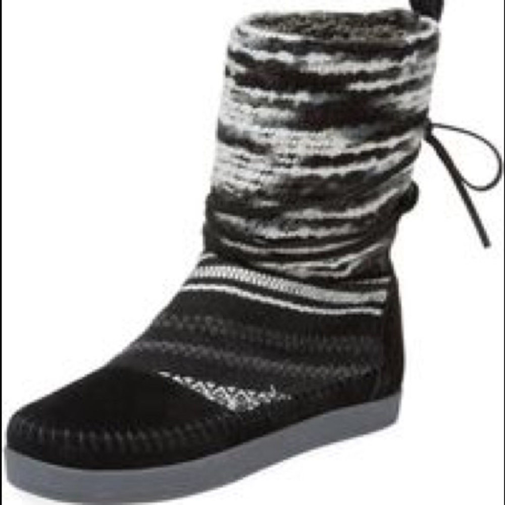 Toms Nepal boot size 8 fit 7.5